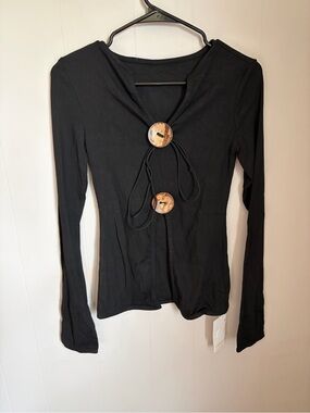 Commense Women's Black Long-Sleeve Button Accent Top